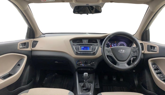 2016 Hyundai Elite i20 MAGNA 1.2, Petrol, Manual, 9,420 km, Dashboard