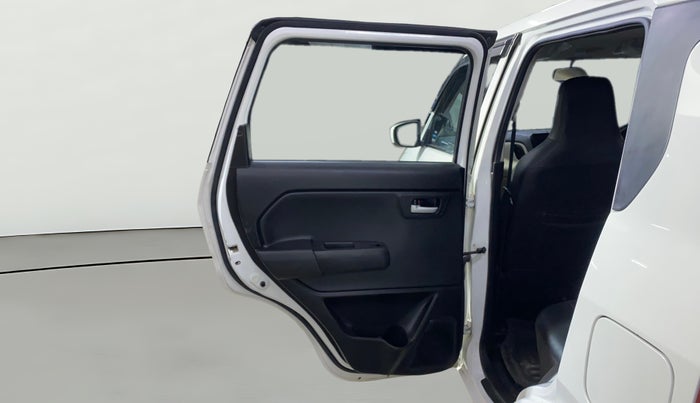 2022 Maruti New Wagon-R VXI 1.0, CNG, Manual, 33,179 km, LHS Rear Door