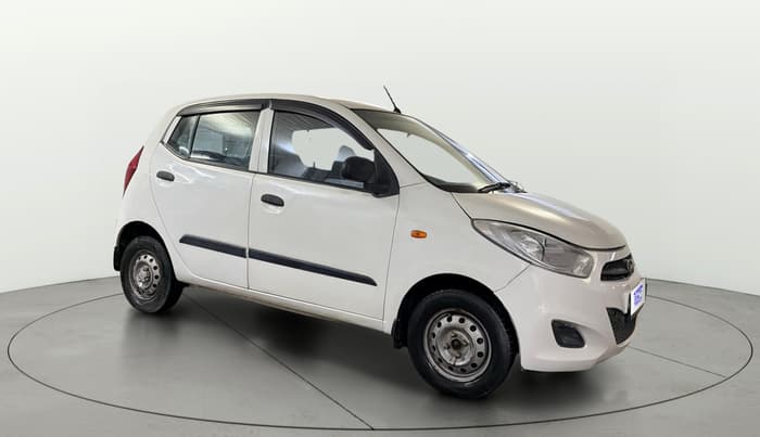 2014 Hyundai i10 MAGNA 1.1, CNG, Manual, 65,315 km, Right Front Diagonal