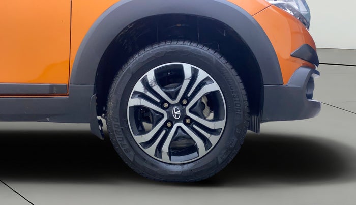 2018 Tata TIAGO NRG PETROL, Petrol, Manual, 49,200 km, Right Front Wheel
