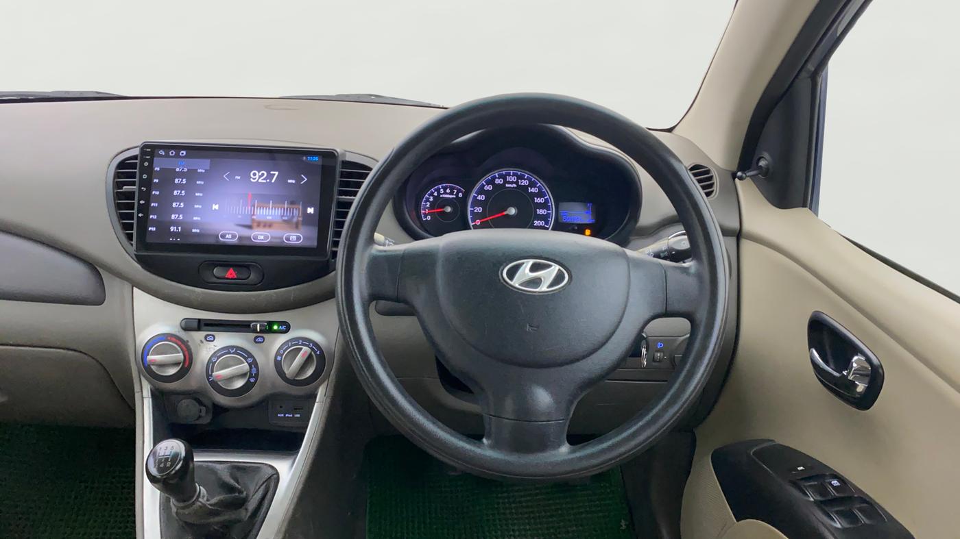 2014 Hyundai i10 SPORTZ 1.1, Petrol, Manual, 60,080 km, Steering Wheel Close Up
