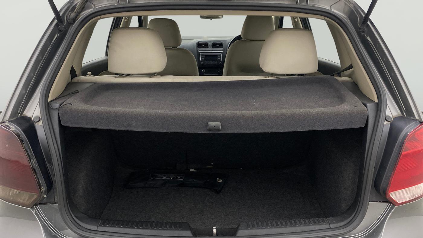 2014 Volkswagen Polo HIGHLINE1.2L, Petrol, Manual, 71,885 km, Boot Open Zoomed View