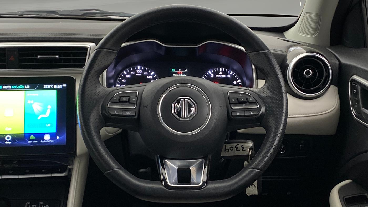 2023 MG ASTOR STYLE 1.5 MT, Petrol, Manual, 5,545 km, Steering Wheel Close Up