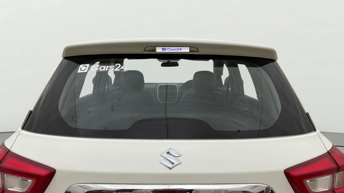 2022 Maruti BREZZA LXI, Petrol, Manual, 75,203 km, Rear Windshield