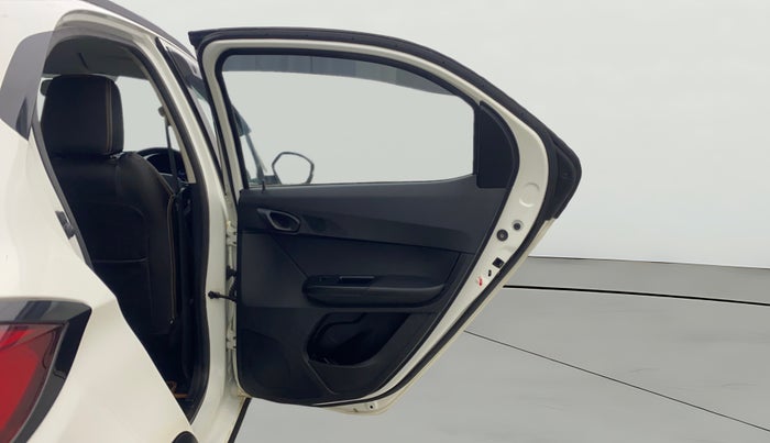 2018 Tata TIAGO NRG PETROL, Petrol, Manual, 20,317 km, RHS Rear Door
