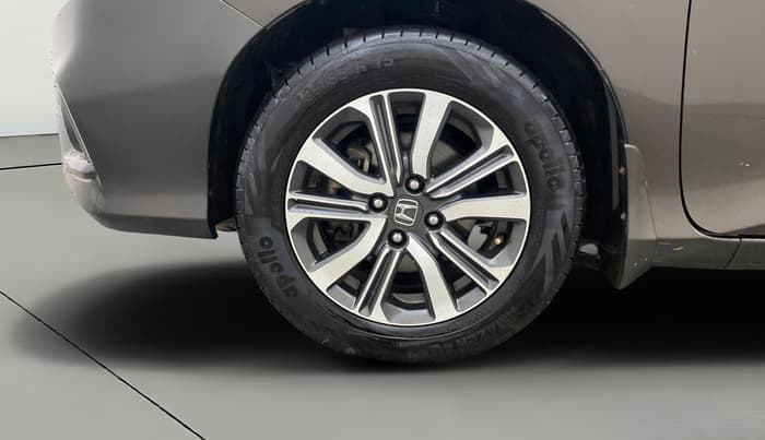 2017 Honda City 1.5L I-DTEC V, Diesel, Manual, 1,03,670 km, Left Front Wheel
