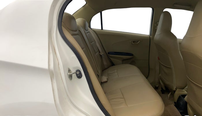 2016 Honda Amaze 1.2L I-VTEC E, Petrol, Manual, 43,492 km, Right Side Rear Door Cabin