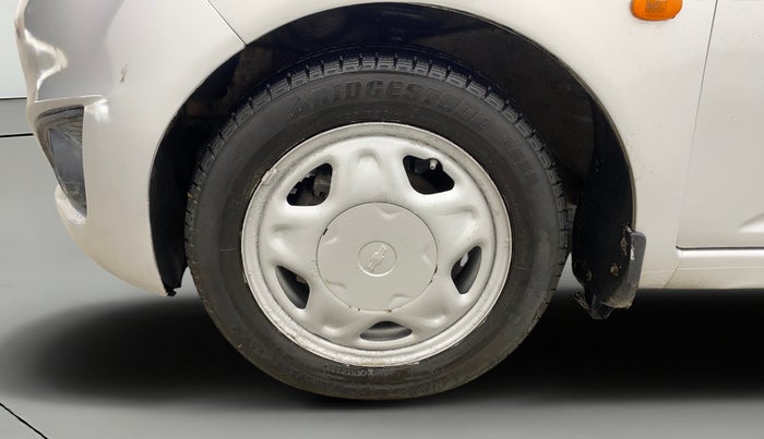 2014 Chevrolet Beat LS DIESEL, Diesel, Manual, 1,32,192 km, Left Front Wheel