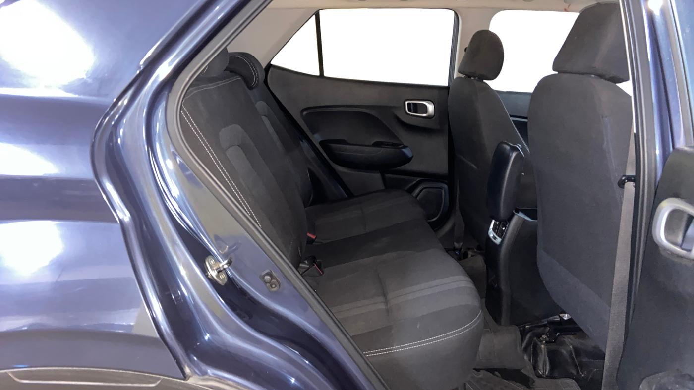 2019 Hyundai VENUE SX PLUS 1.0 TURBO DCT, Petrol, Automatic, 33,498 km, Right Side Rear Door Cabin