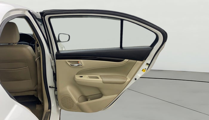 2016 Maruti Ciaz ZXI+, Petrol, Manual, 33,951 km, RHS Rear Door