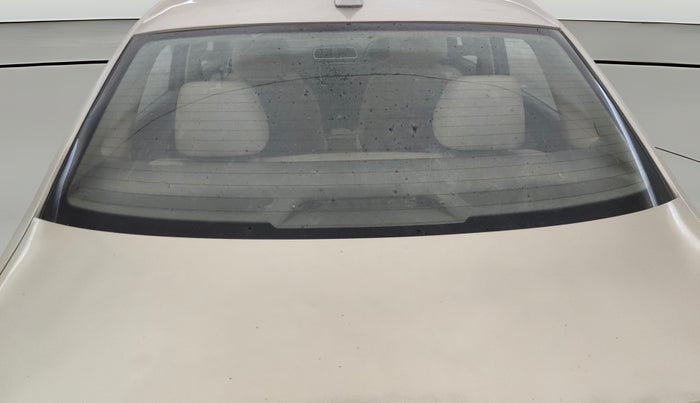 2013 Volkswagen Vento HIGHLINE 1.6 MPI, Petrol, Manual, 38,977 km, Rear Windshield