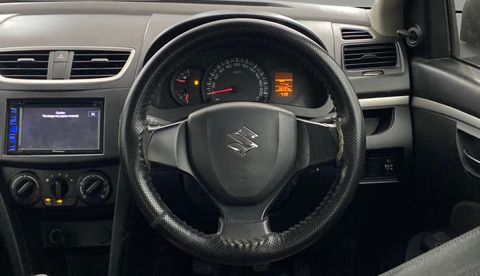 2017 Maruti Swift LXI (O), Petrol, Manual, 56,586 km, Steering Wheel Close Up