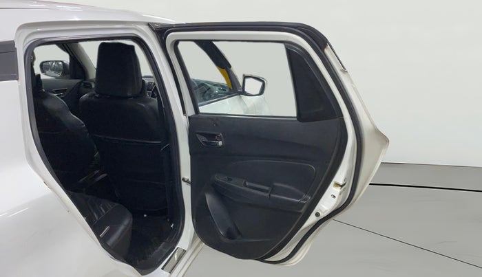 2019 Maruti Swift VXI, Petrol, Manual, 31,860 km, RHS Rear Door