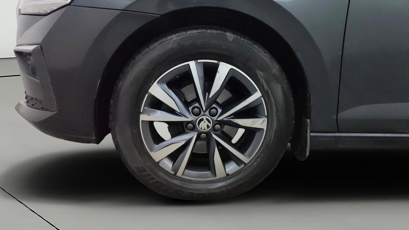 2022 Skoda SLAVIA STYLE 1.0L TSI AT, Petrol, Automatic, 80,387 km, Left Front Wheel