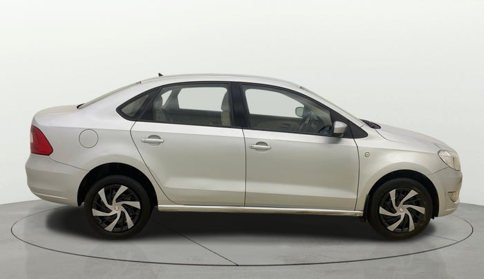 2015 Skoda Rapid AMBITION 1.6 MPI MT, Petrol, Manual, 56,203 km, Right Side View