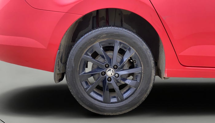 2023 Skoda SLAVIA AMBITION 1.0L TSI MT, Petrol, Manual, 21,654 km, Right Rear Wheel