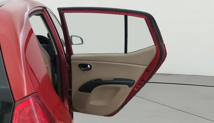 2013 Hyundai i10 SPORTZ 1.2 AT, Petrol, Automatic, 33,284 km, RHS Rear Door