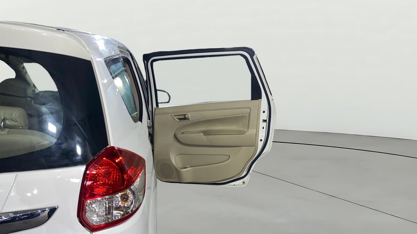 2017 Maruti Ertiga VXI, Petrol, Manual, 74,306 km, RHS Rear Door