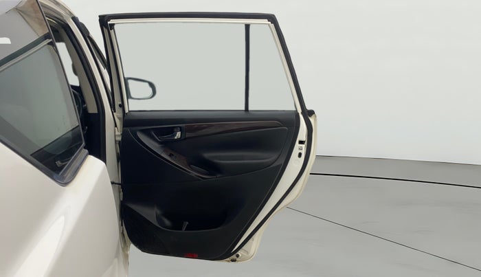 2020 Toyota Innova Crysta 2.4 GX 7 STR, Diesel, Manual, 60,111 km, RHS Rear Door