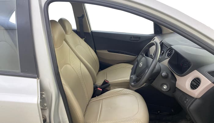 2014 Hyundai Xcent S 1.2, Petrol, Manual, 26,282 km, Right Side Front Door Cabin
