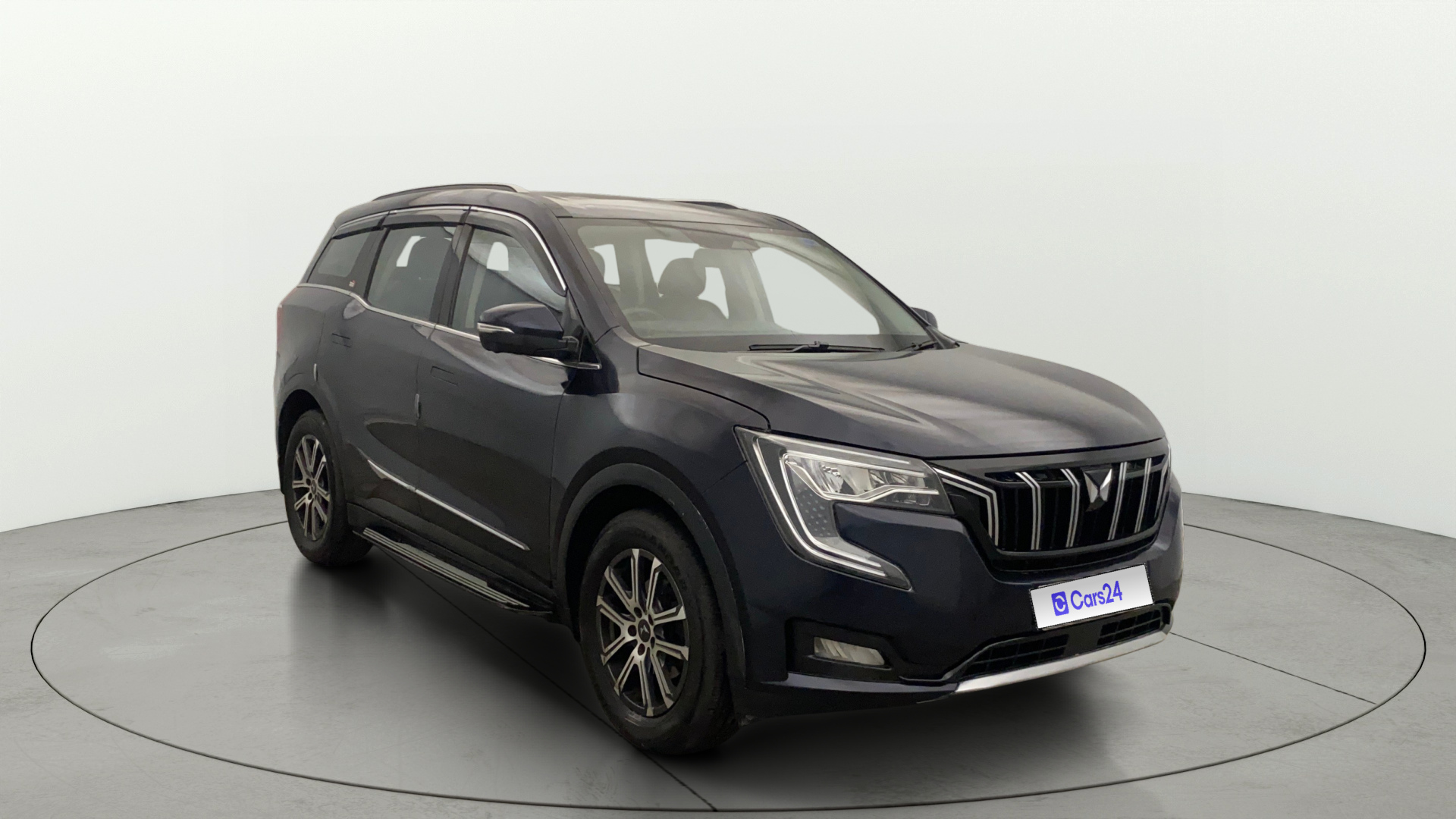 2023 Mahindra XUV700 2021-2026 AX 7 LUXURY P AT 7 STR 2023 Mahindra XUV700 2021-2026 AX 7 LUXURY P AT 7 STR