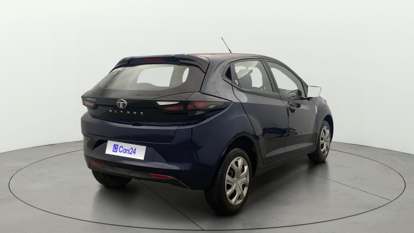 2024 Tata ALTROZ XM PLUS PETROL, Petrol, Manual, 31,608 km, Right Back Diagonal