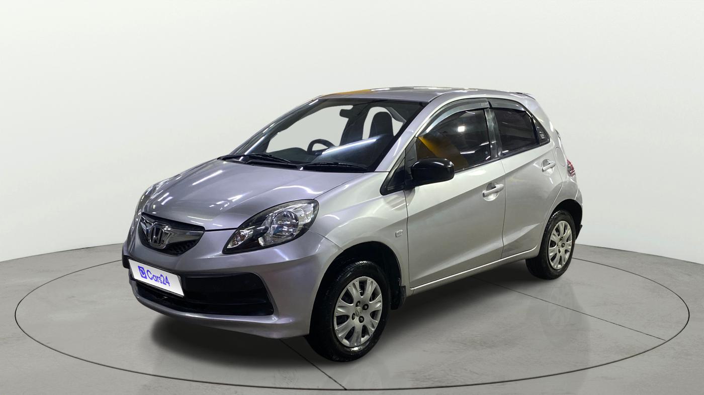 2013 Honda Brio S MT, Petrol, Manual, 85,005 km, Left Front Diagonal