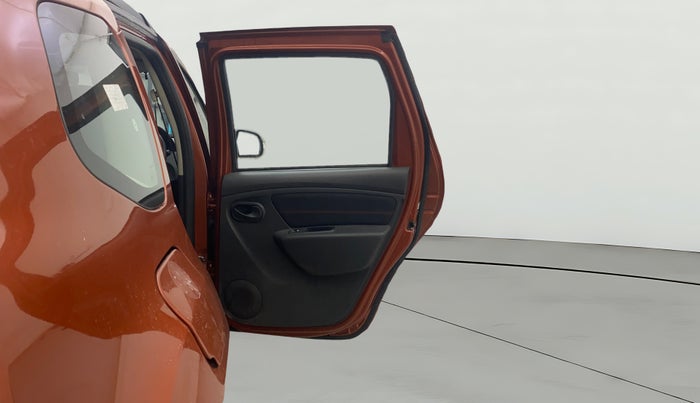 2018 Renault Duster RXS CVT, Petrol, Automatic, 30,676 km, RHS Rear Door