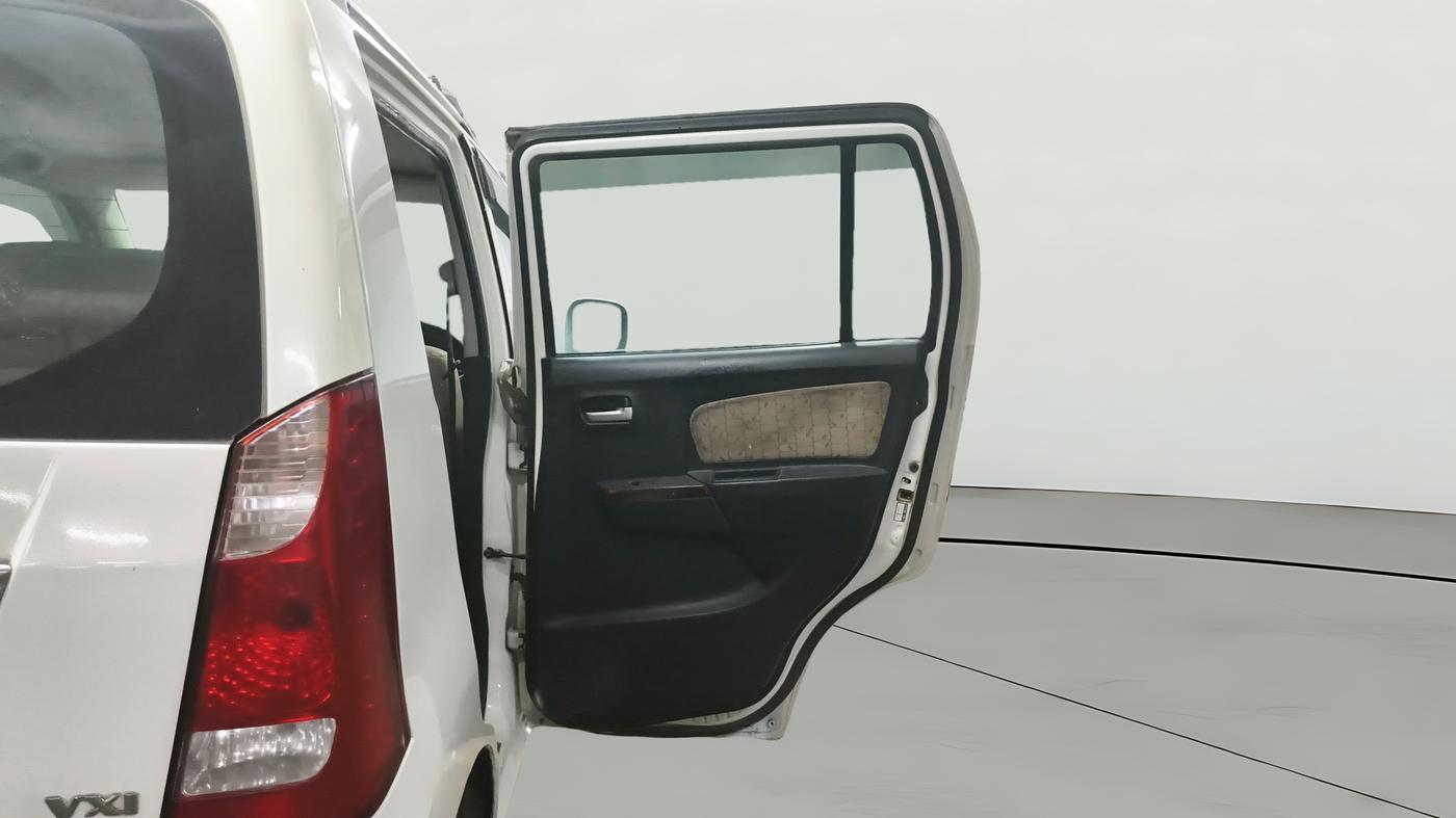 2017 Maruti Wagon R 1.0 VXI, CNG, Manual, 1,12,763 km, RHS Rear Door