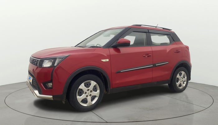 2021 Mahindra XUV300 W6 1.2 PETROL AMT, Petrol, Automatic, 59,831 km, Left Front Diagonal