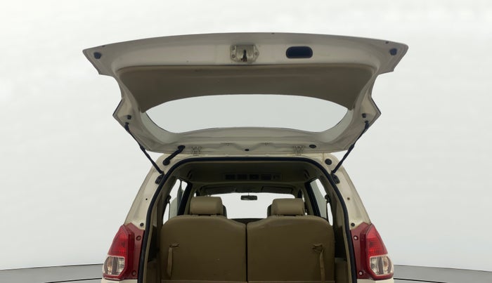 2016 Maruti Ertiga VXI ABS, Petrol, Manual, 88,225 km, Boot Door Open