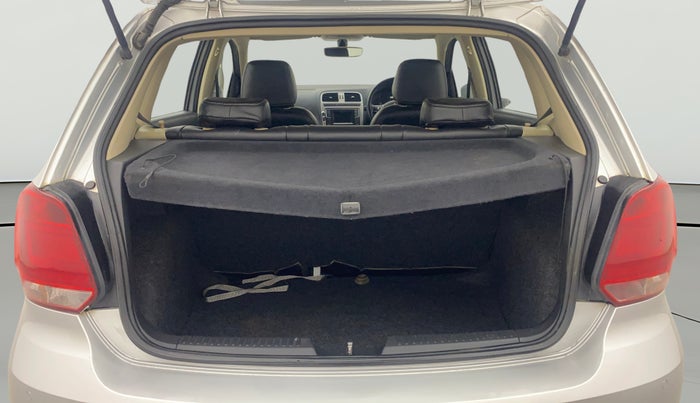 2017 Volkswagen Polo HIGHLINE1.2L, Petrol, Manual, 40,889 km, Boot Open Zoomed View