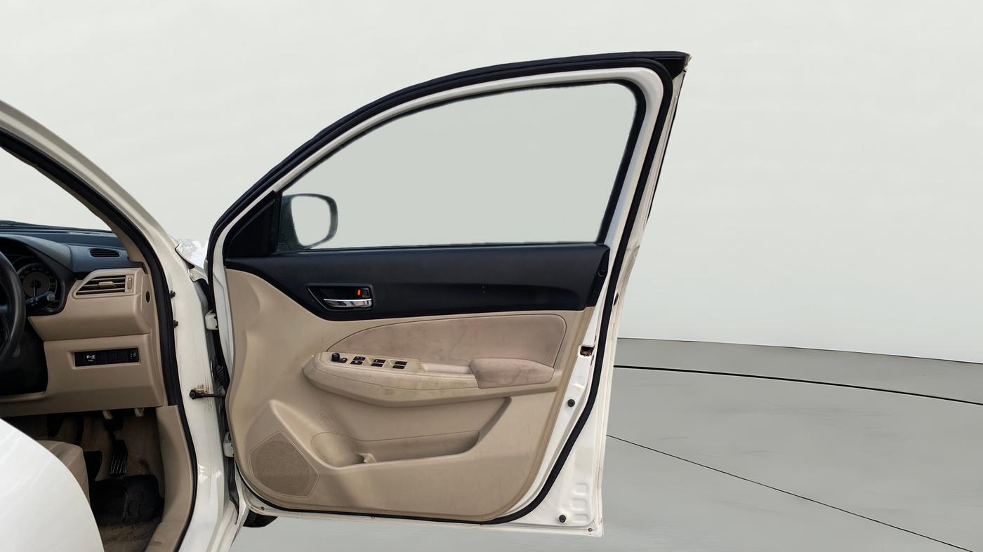 2022 Maruti Dzire VXI CNG, CNG, Manual, 77,499 km, RHS Front Door