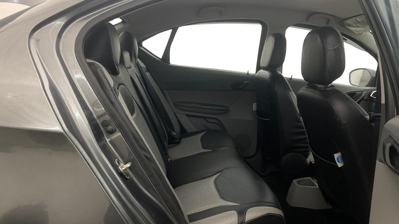2022 Tata TIGOR XZ CNG, CNG, Manual, 66,934 km, Right Side Rear Door Cabin