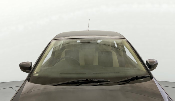 2014 Volkswagen Polo HIGHLINE1.2L, Petrol, Manual, 71,135 km, Front Windshield