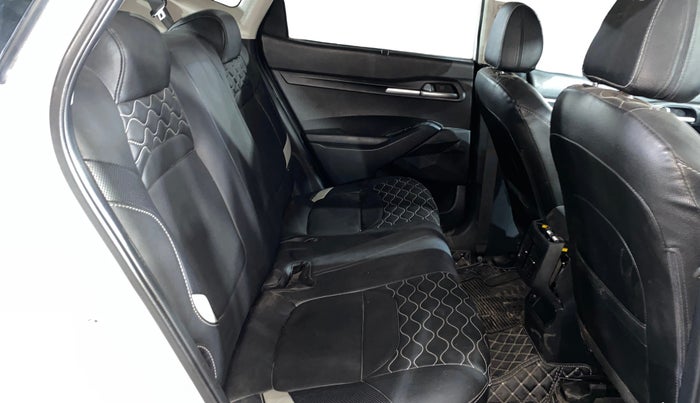 2020 KIA SELTOS HTK PLUS 1.5 DIESEL, Diesel, Manual, 87,223 km, Right Side Rear Door Cabin