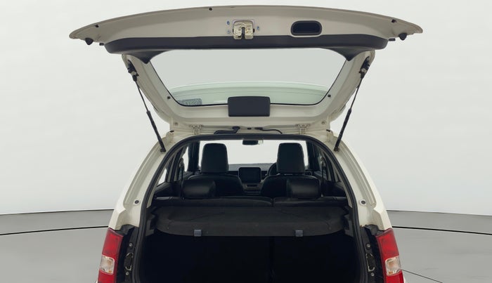 2022 Maruti IGNIS ALPHA 1.2, Petrol, Manual, 32,699 km, Boot Door Open