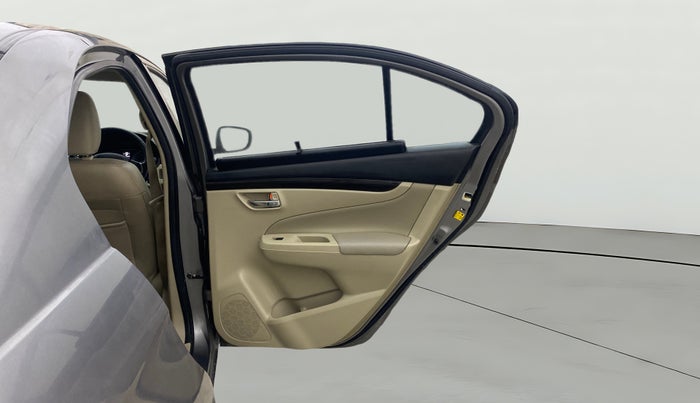 2017 Maruti Ciaz ALPHA  AT 1.4  PETROL, Petrol, Automatic, 1,24,625 km, RHS Rear Door