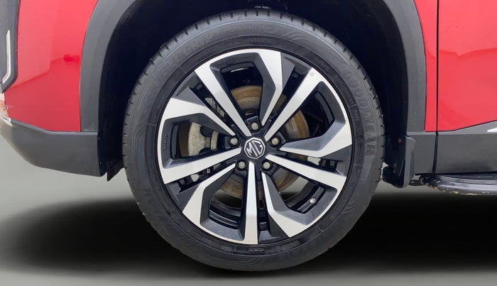 2023 MG HECTOR PLUS SHARP PRO 1.5 TURBO MT 6 STR, Petrol, Manual, 16,692 km, Left Front Wheel