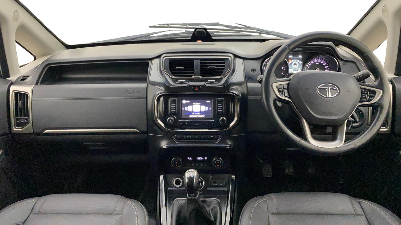 2018 Tata Hexa XT 4X2 7 STR, Diesel, Manual, 92,093 km, Dashboard