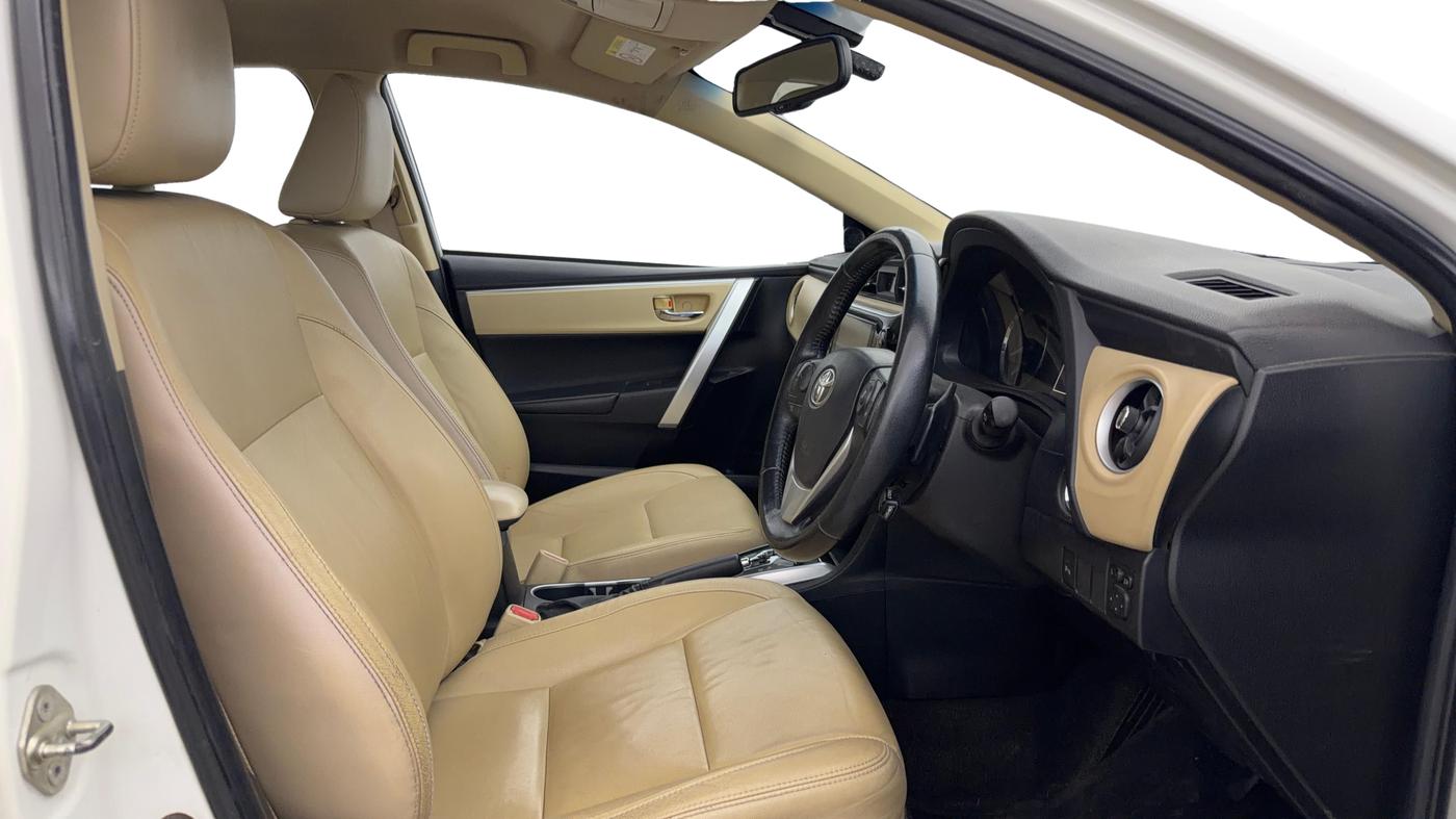 2018 Toyota Corolla Altis VL CVT PETROL, Petrol, Automatic, 82,869 km, Right Side Front Door Cabin