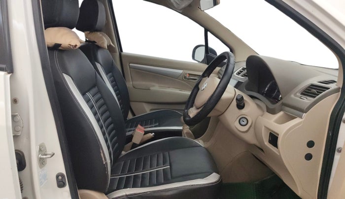 2014 Maruti Ertiga VXI, Petrol, Manual, 68,947 km, Right Side Front Door Cabin