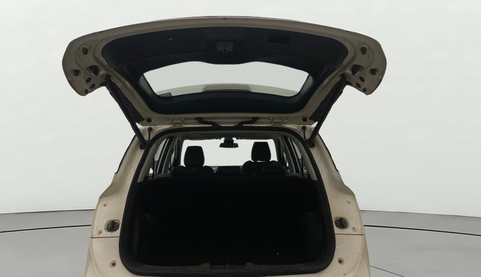 2019 MG HECTOR SHARP 1.5 DCT PETROL DUAL TONE, Petrol, Automatic, 73,696 km, Boot Door Open