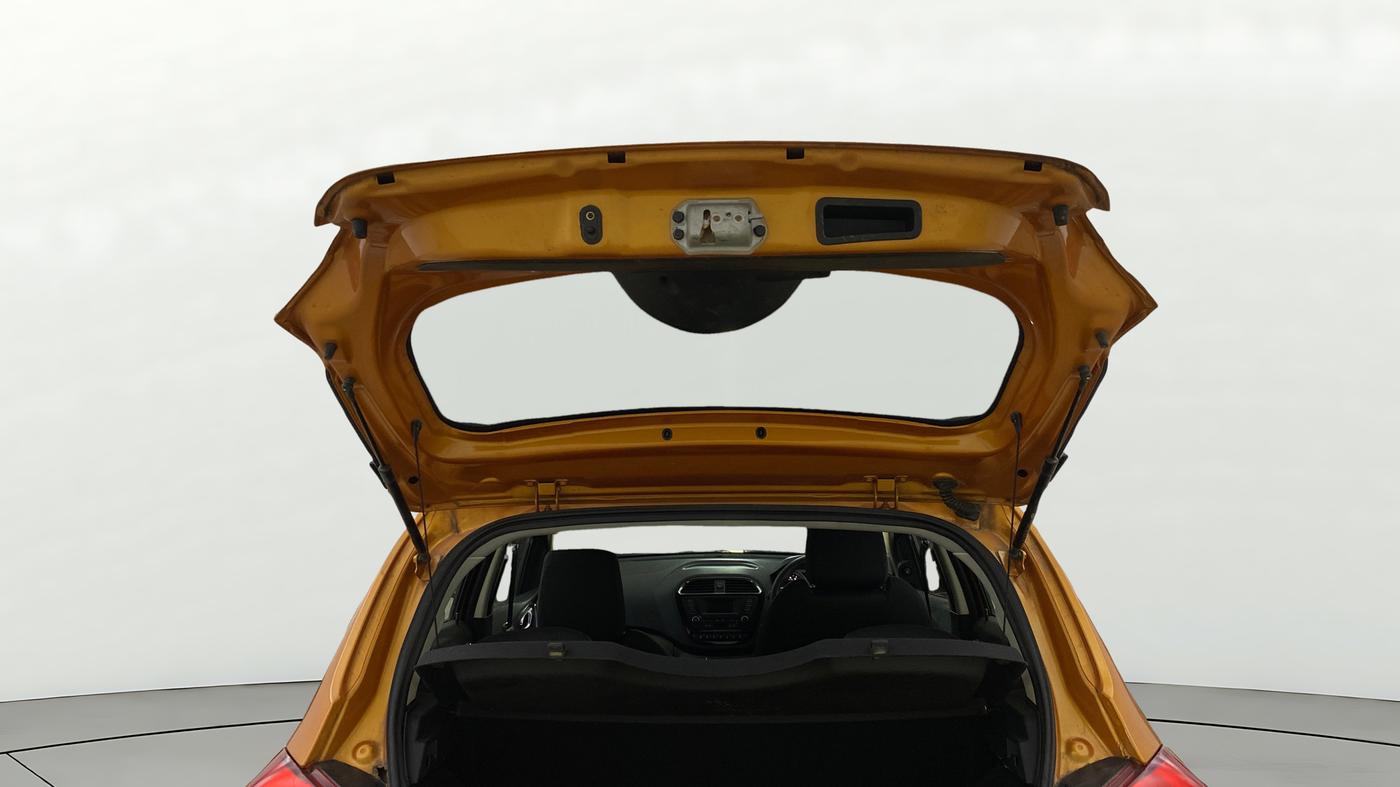2016 Tata Tiago XZ PETROL, Petrol, Manual, 11,671 km, Boot Door Open