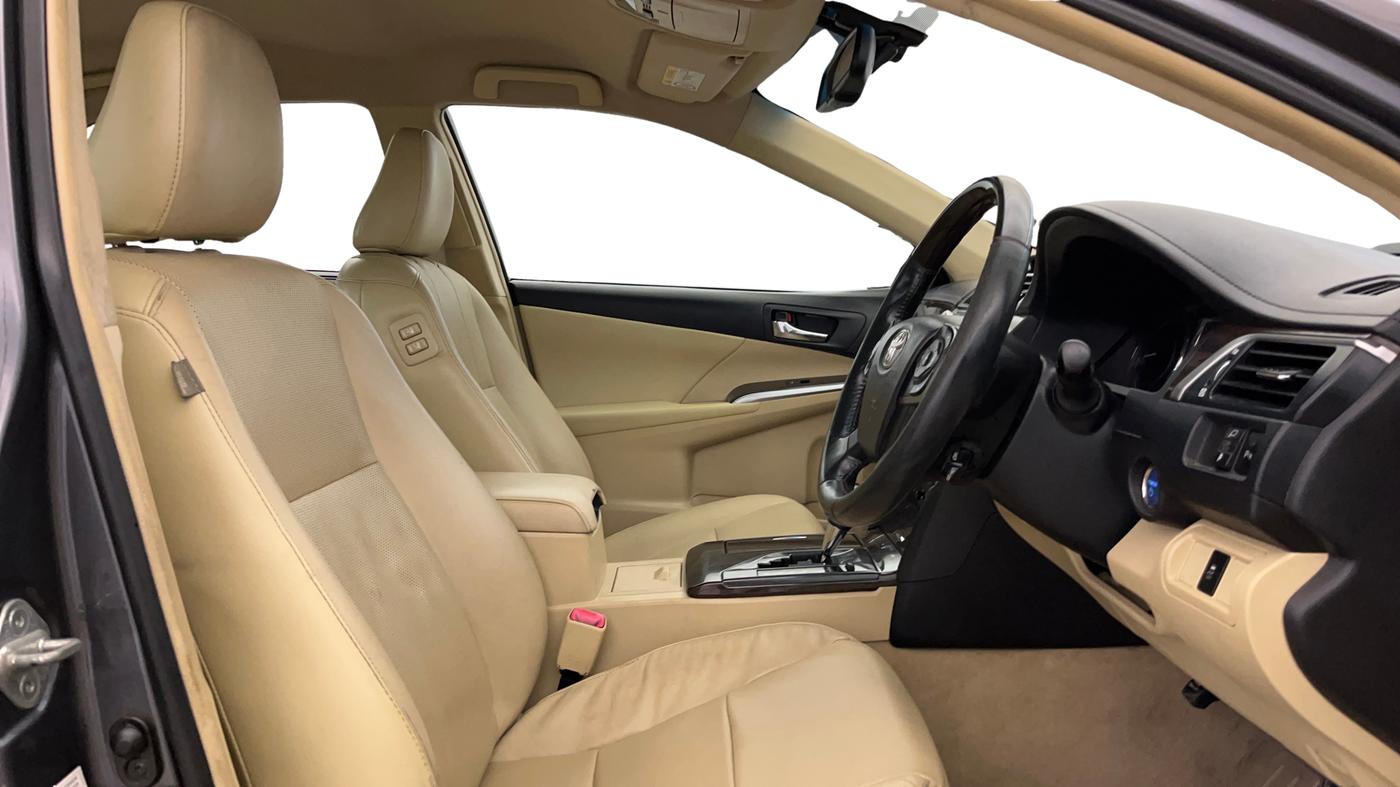 2016 Toyota Camry HYBRID, Hybrid, Automatic, 80,900 km, Right Side Front Door Cabin