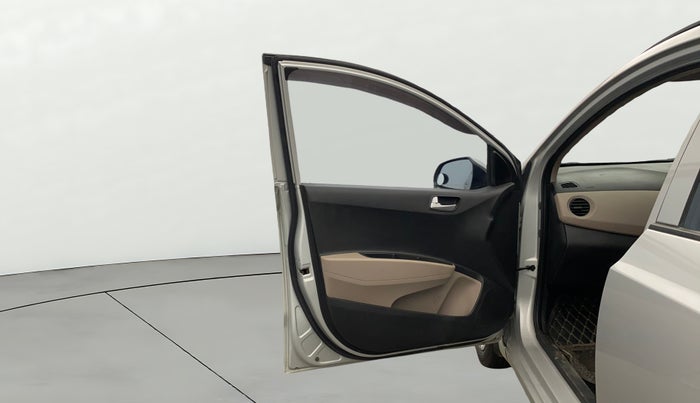 2016 Hyundai Grand i10 SPORTZ 1.2 KAPPA VTVT, Petrol, Manual, 35,902 km, LHS Front Door