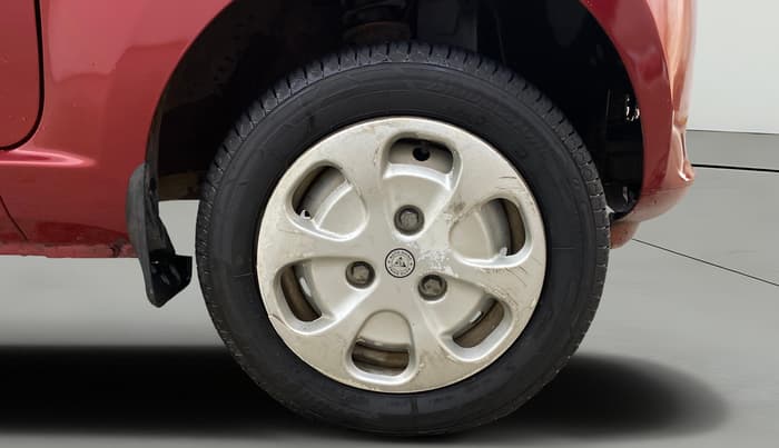 2015 Tata Nano TWIST XTA, Petrol, Automatic, 37,604 km, Right Front Wheel