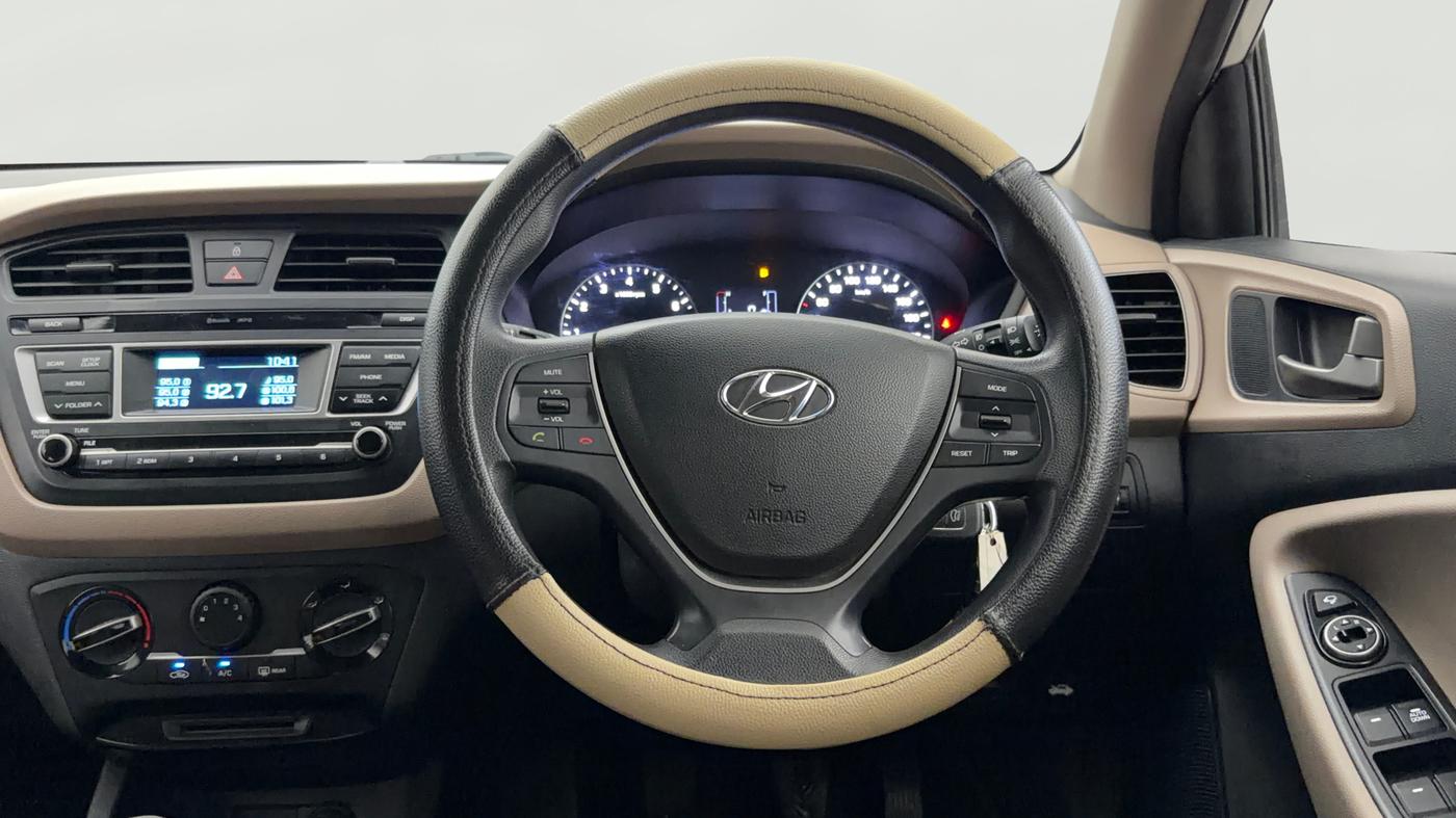 2017 Hyundai Elite i20 SPORTZ 1.2, Petrol, Manual, 35,672 km, Steering Wheel Close Up