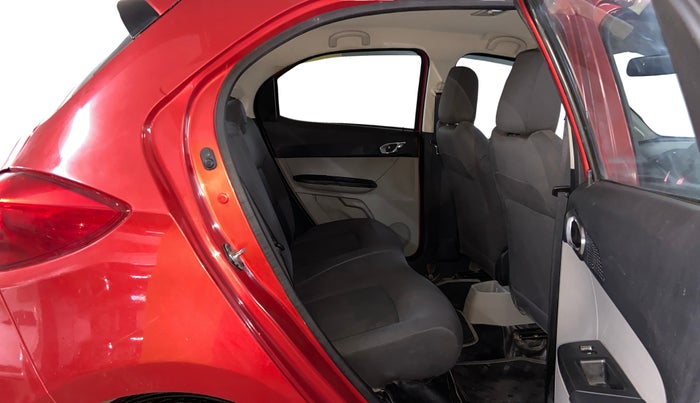 2017 Tata Tiago XZ PETROL, Petrol, Manual, 63,440 km, Right Side Rear Door Cabin