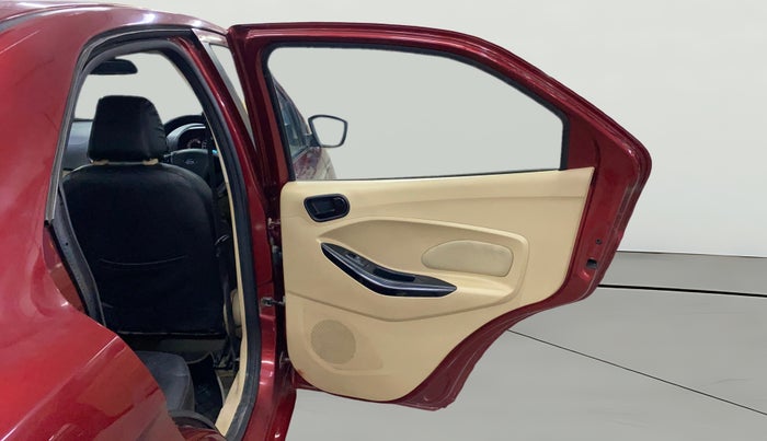 2018 Ford Figo Aspire TITANIUM 1.2 PETROL, Petrol, Manual, 45,715 km, RHS Rear Door